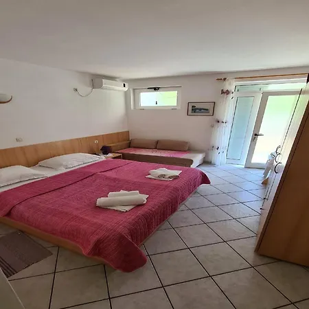 Pansion Franka 3 - 9 * Brist